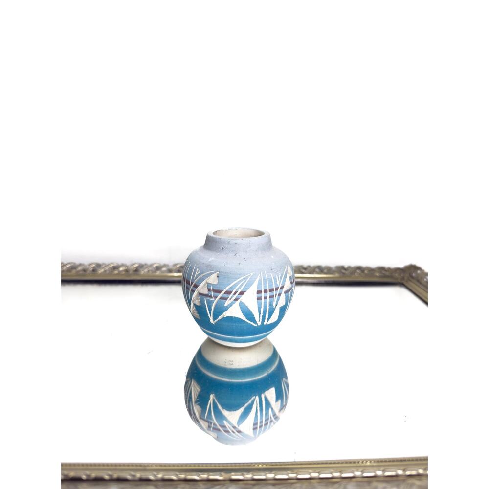 Vintage Miniature Vase Mesa Verde hand made native american indian blue bowl